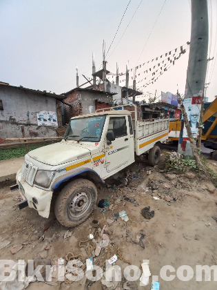 Mahindra bolero maxitrick plus